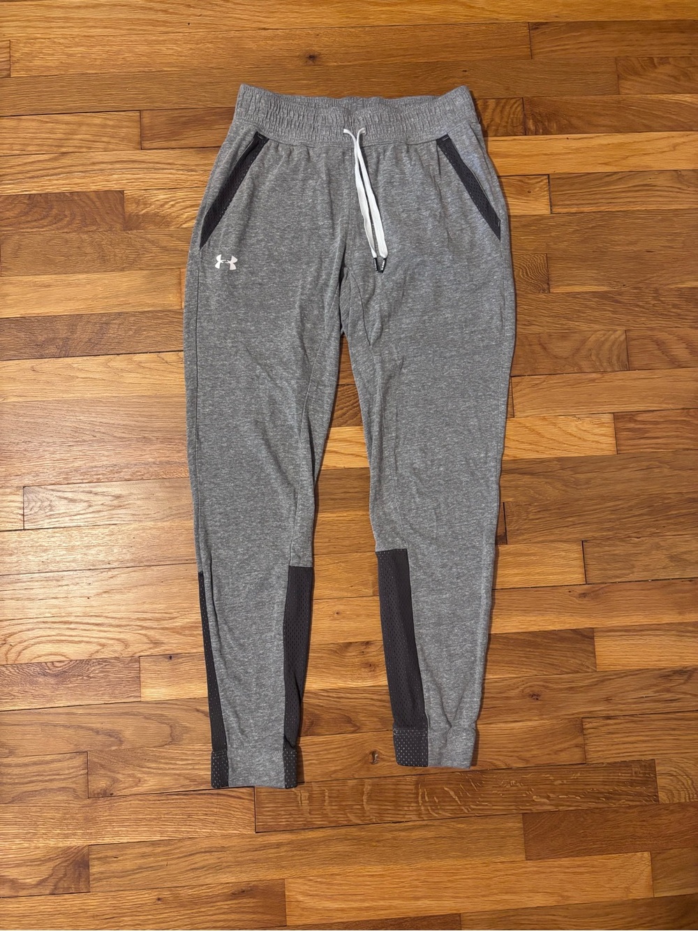 Under Armour Gray Athletic Joggers with Drawstring Small
